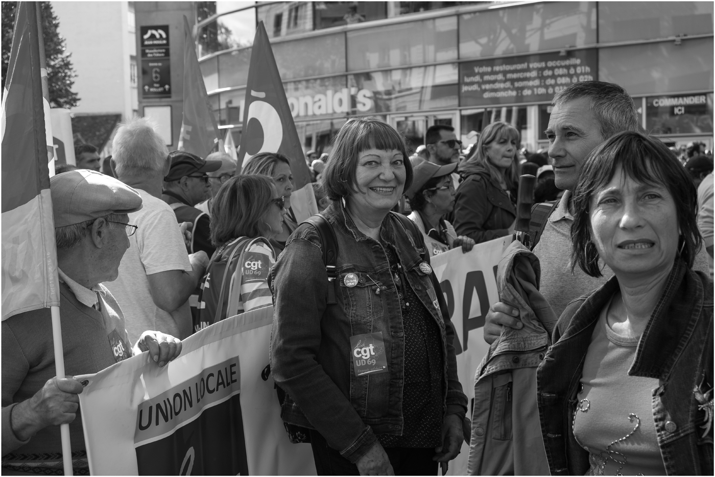 JLU XT2 Manif 2017septembre12 020